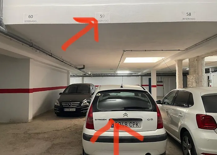 Perla De Roca En Poblado Marinero דירה