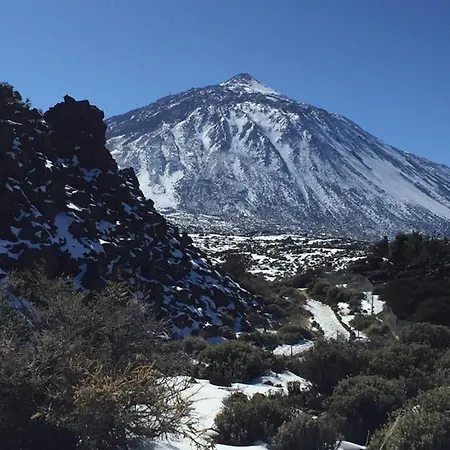 Perla De Roca En Poblado Marinero * Acantilado de los Gigantes