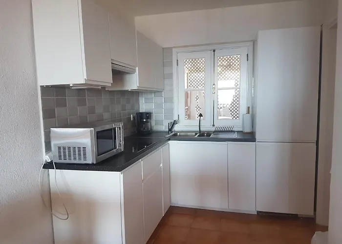 Perla De Roca En Poblado Marinero Appartement